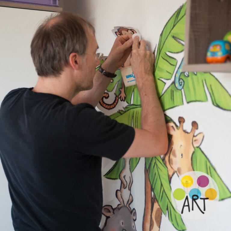 Ole Husmann Wandtattoo aufkleben